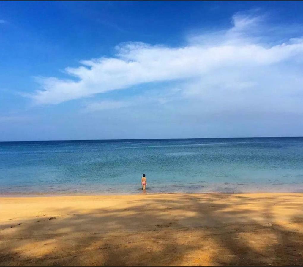 Baan Mai Khao Aparthotel Bagian luar foto